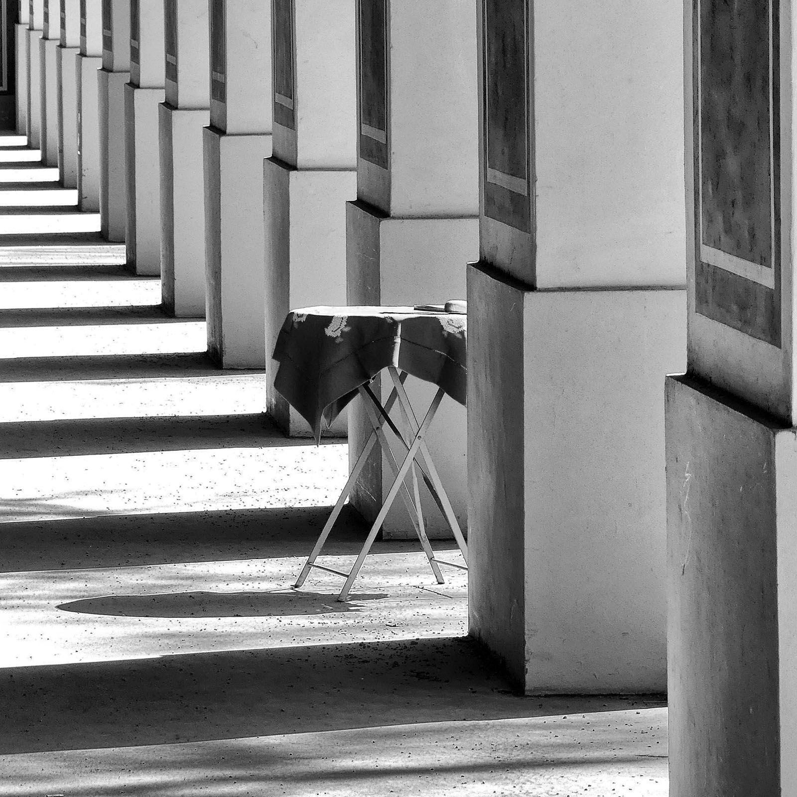 Galerie im Hofgarten, Licht und Schatten